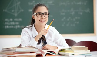 鼓励学生励志语录经典短句（鼓励学生的经典短句）