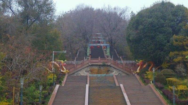 我国古建筑的平面布局有几种方式 中国古代建筑的平面布局特点