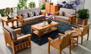 如何日常保养实木家具（如何日常保养实木家具）