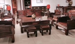 红木家具的日常保养方法（红木家具日常如何保养）